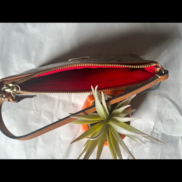 Dooney & Bourke Wristlet - Picture 3 of 3